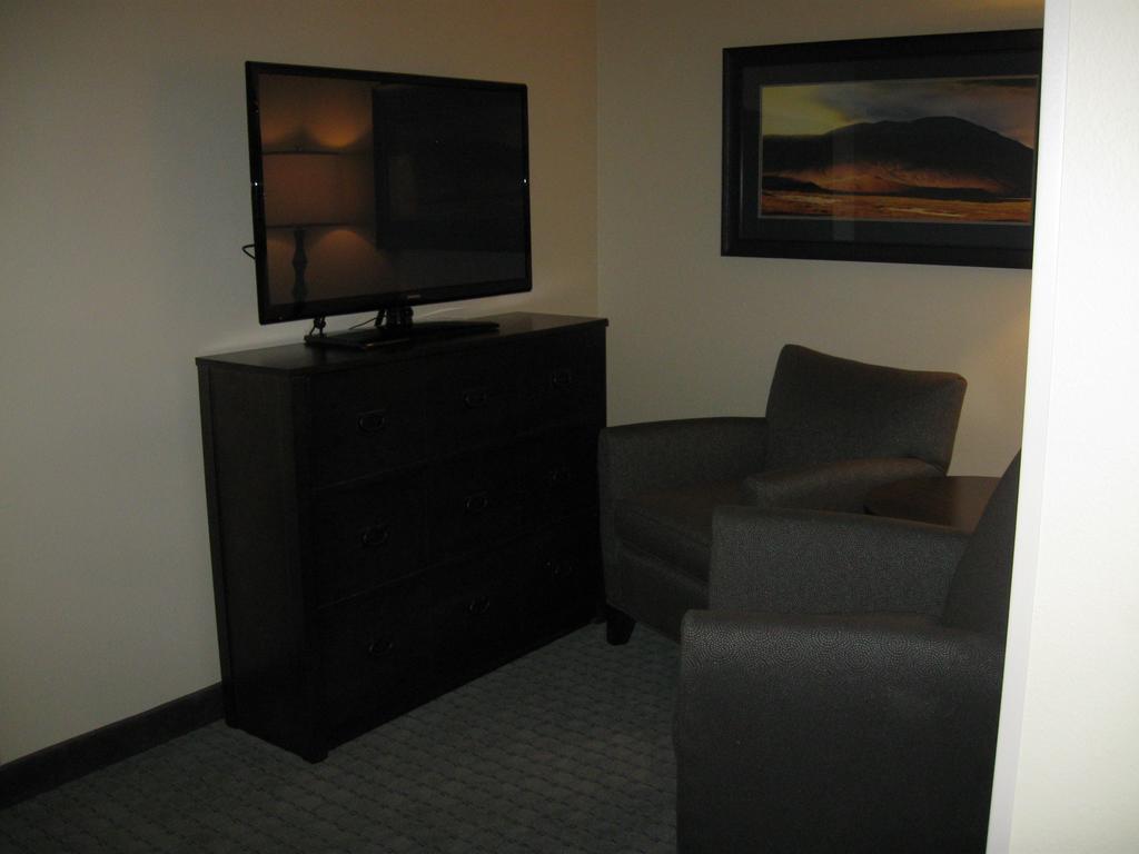 Little Missouri Inn & Suites New Town Habitación foto